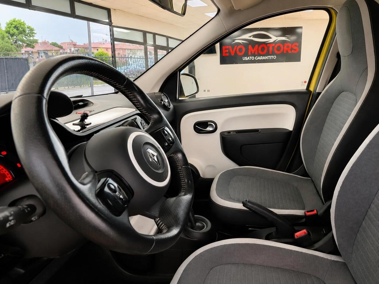 Renault Twingo Neopatentati