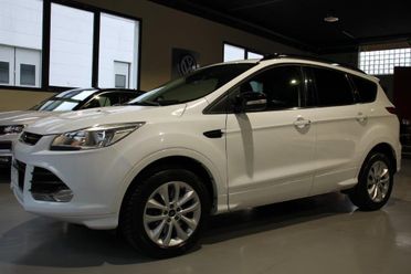 Ford Kuga 2.0 TDCI 150 CV S&S 4WD Powershift Titanium