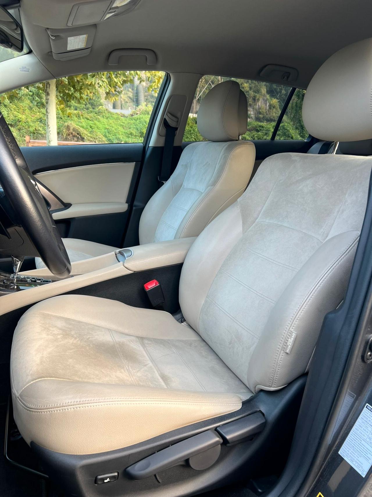 Toyota Avensis 2.2 D-Cat aut. Wagon Style Safety