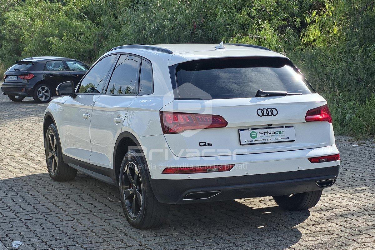 AUDI Q5 35 TDI quattro S tronic Business Sport