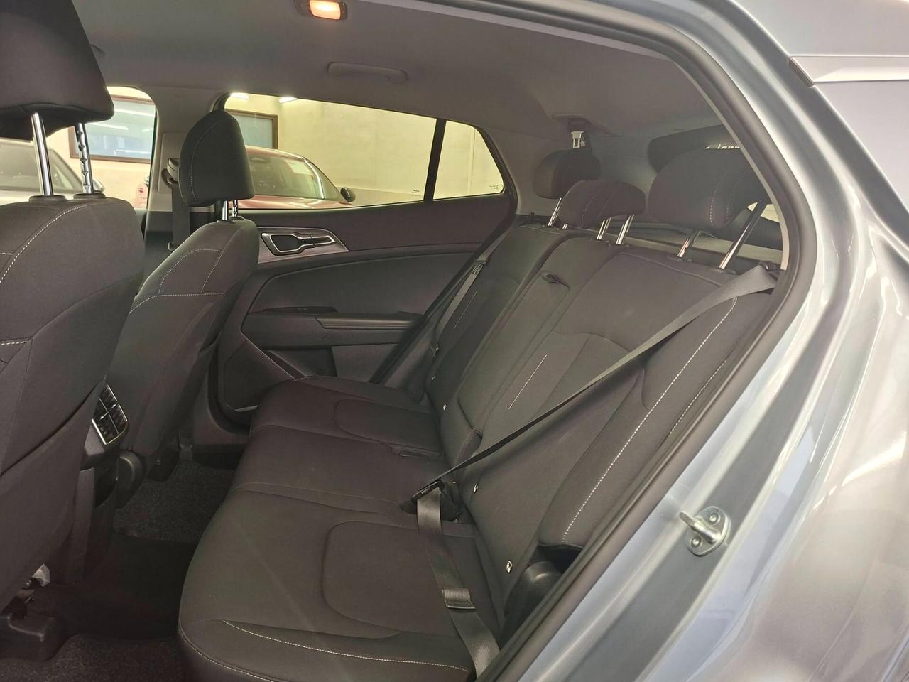 Kia Sportage 1.6 CRDi MHEV DCT Business