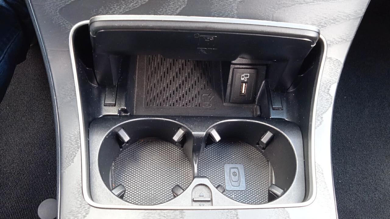 Mercedes-benz C 220 d Auto Coupé Premium Plus AMG PACK