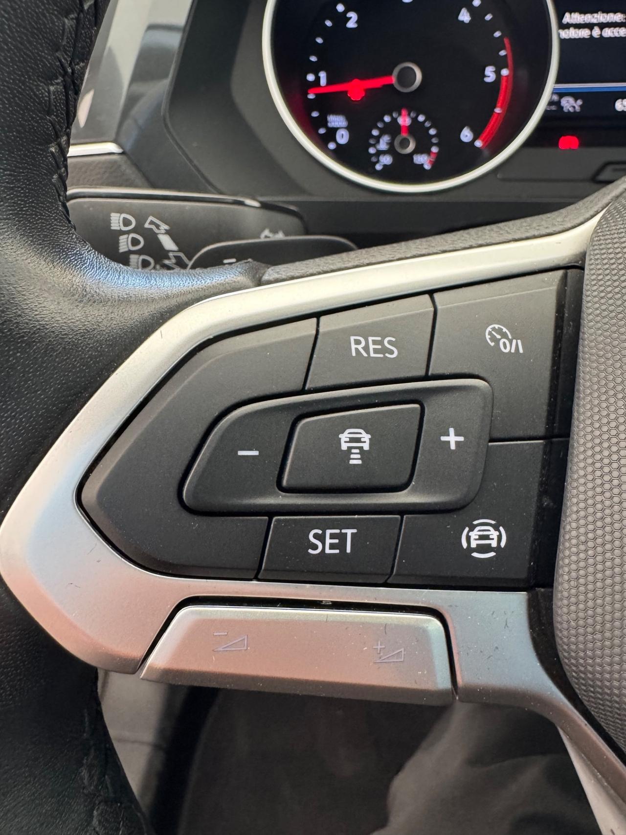Volkswagen Tiguan 2.0 TDI 150 CV SCR DSG Elegance