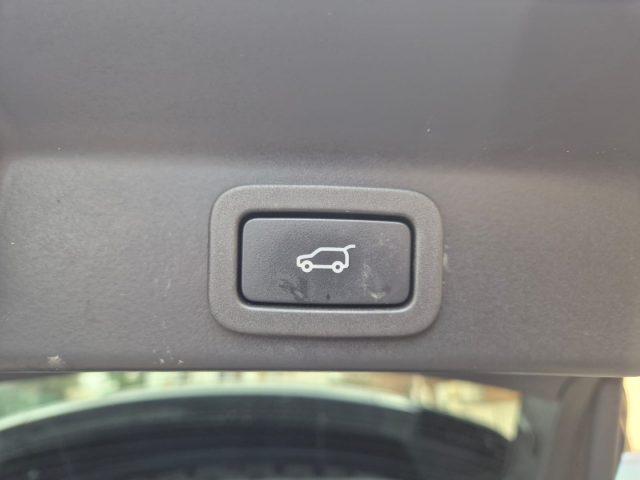 JAGUAR F-Pace 2.0 D 240 CV AWD aut. R-Sport