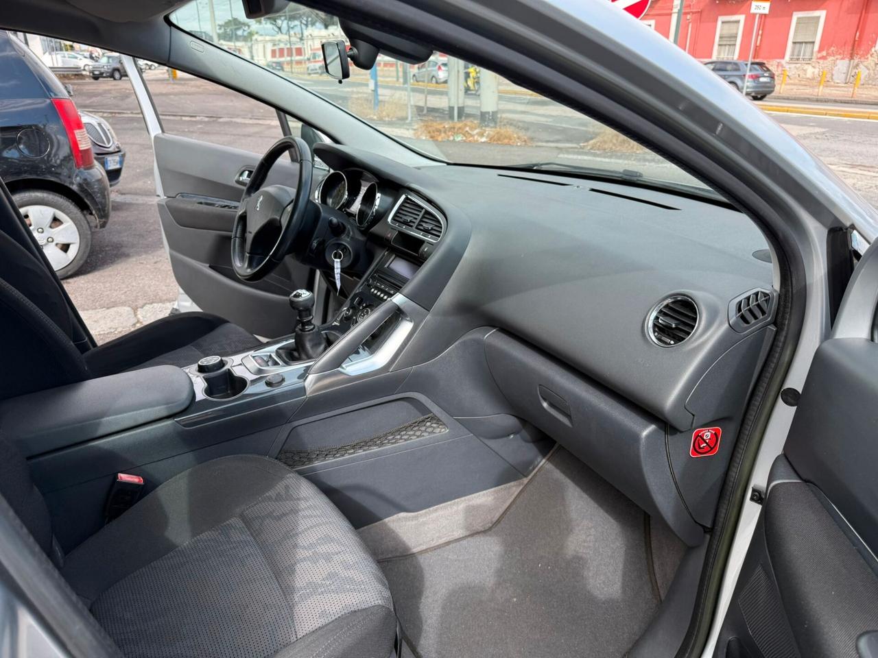 Peugeot 3008 1.6 HDi 115CV Business 2013 DA VETRINA
