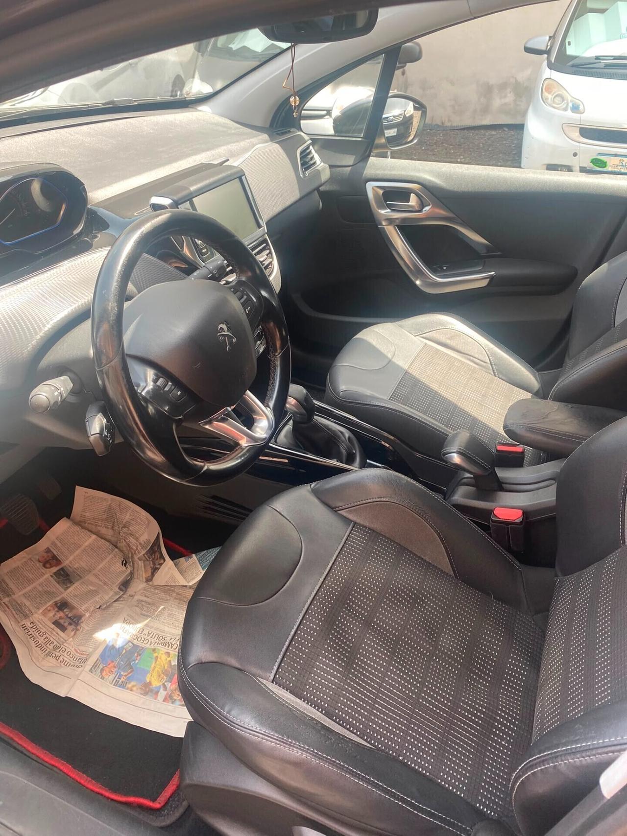 Peugeot 2008 BlueHDi 100 S&S Allure