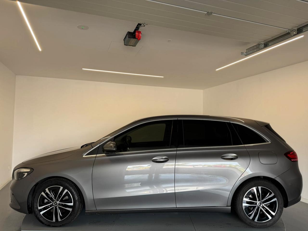 Mercedes-benz B 180 d Automatic Executive