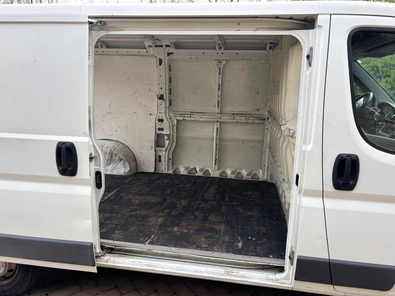 Fiat Ducato 33 2.3 MJT 120CV L1 H1 Furgone lamierato