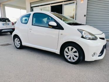 Toyota Aygo 1.0 12V VVT-i 3 porte Tobasco