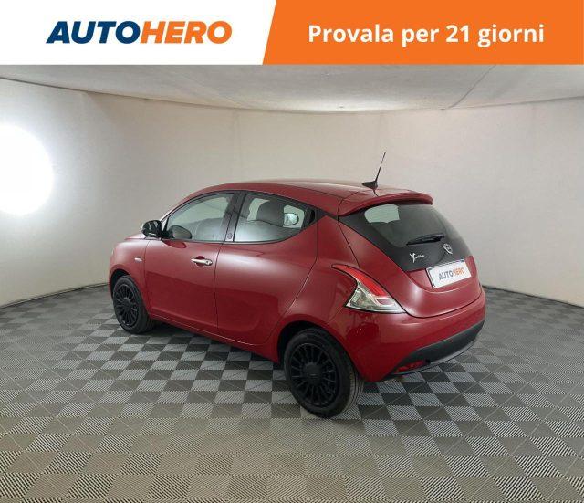 LANCIA Ypsilon 1.2 69 CV 5 porte GPL Ecochic Silver