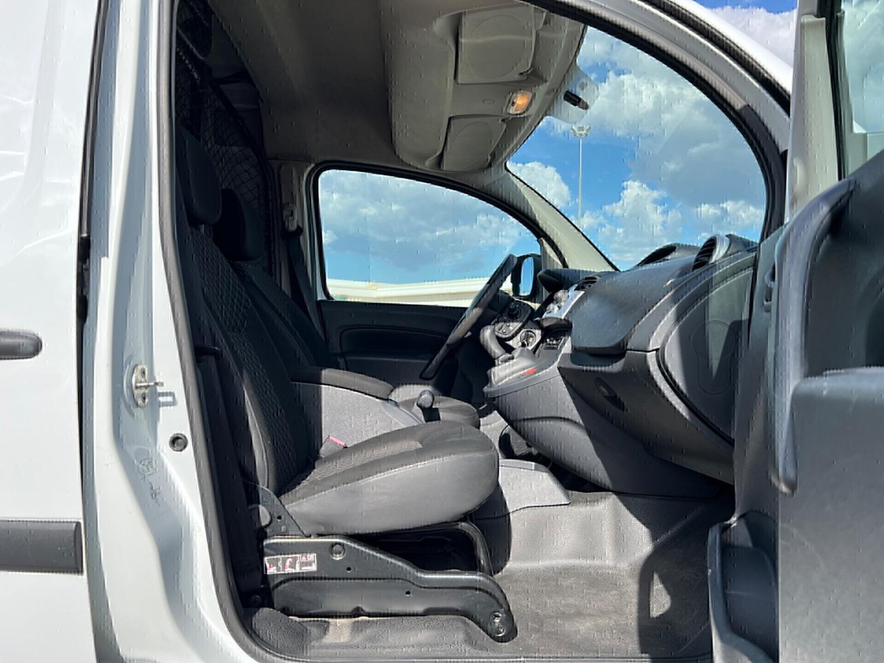 Renault Kangoo 1.5 dci 90cv MOTORE NUOVO