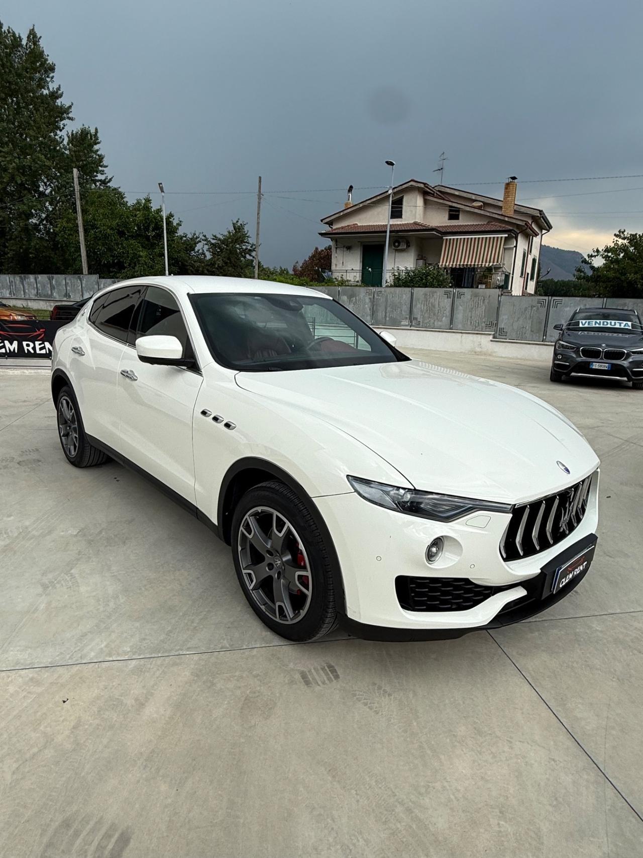 Maserati Levante V6 Diesel 275 CV AWD