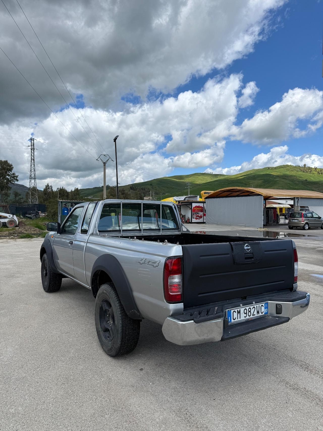 Nissan Pick Up Pick-up 2.5 TD 2 porte King Cab