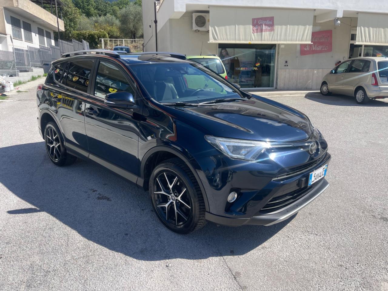 Toyota RAV4 2.0 D-4D 2WD Exclusive Garanzia