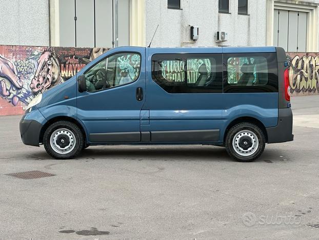 OPEL MOVANO CON 9 POSTI SUPER PREZZO!
