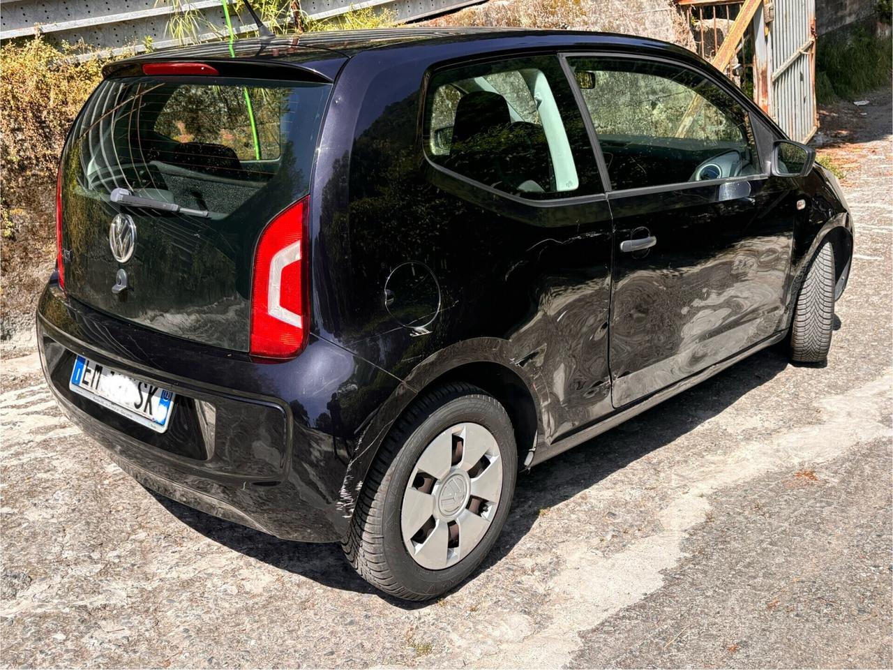 Volkswagen up! 1.0 3p. take