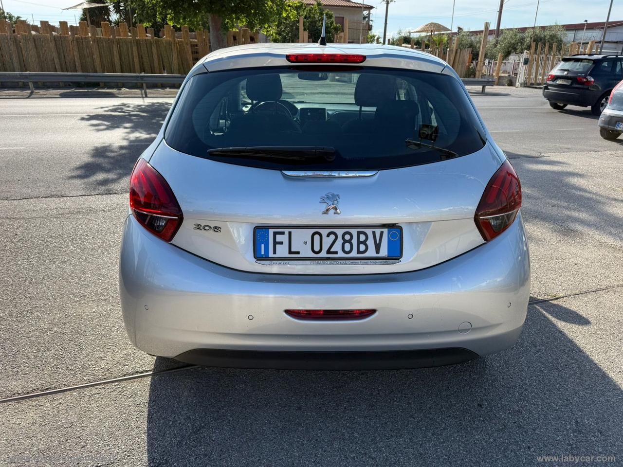 PEUGEOT 208 BlueHDi 75 5p. Allure
