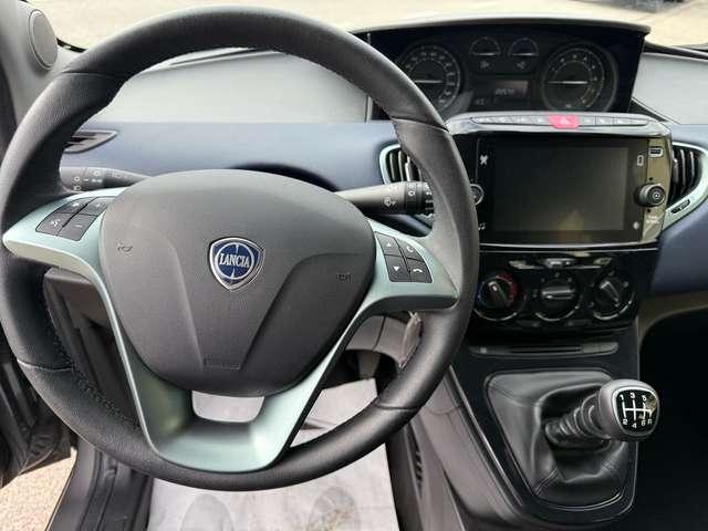 Lancia Ypsilon HYBRID 1.0 70 CV S&S PLATINO/NEOPATENT/PROMO FIN