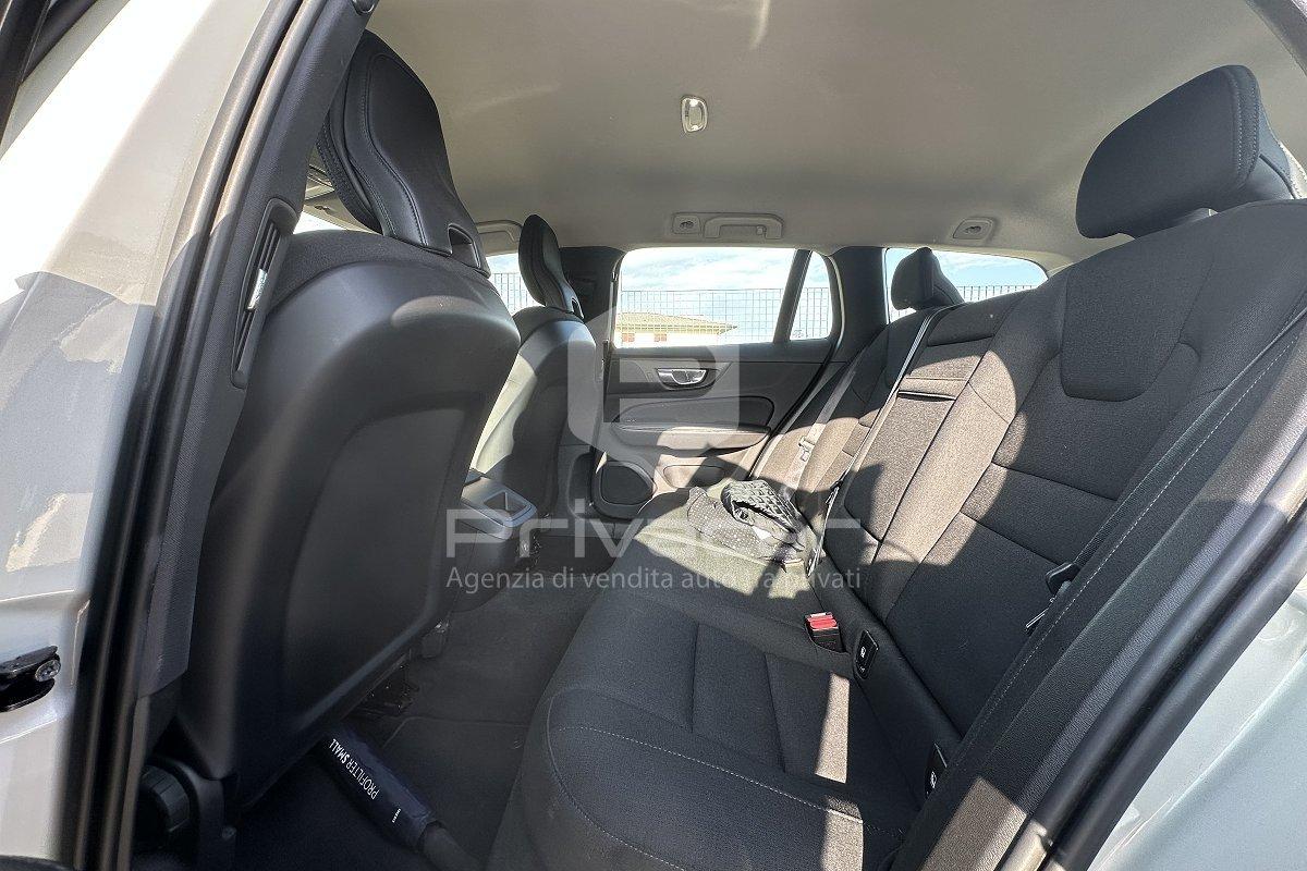 VOLVO V60 D3 Geartronic Momentum Business