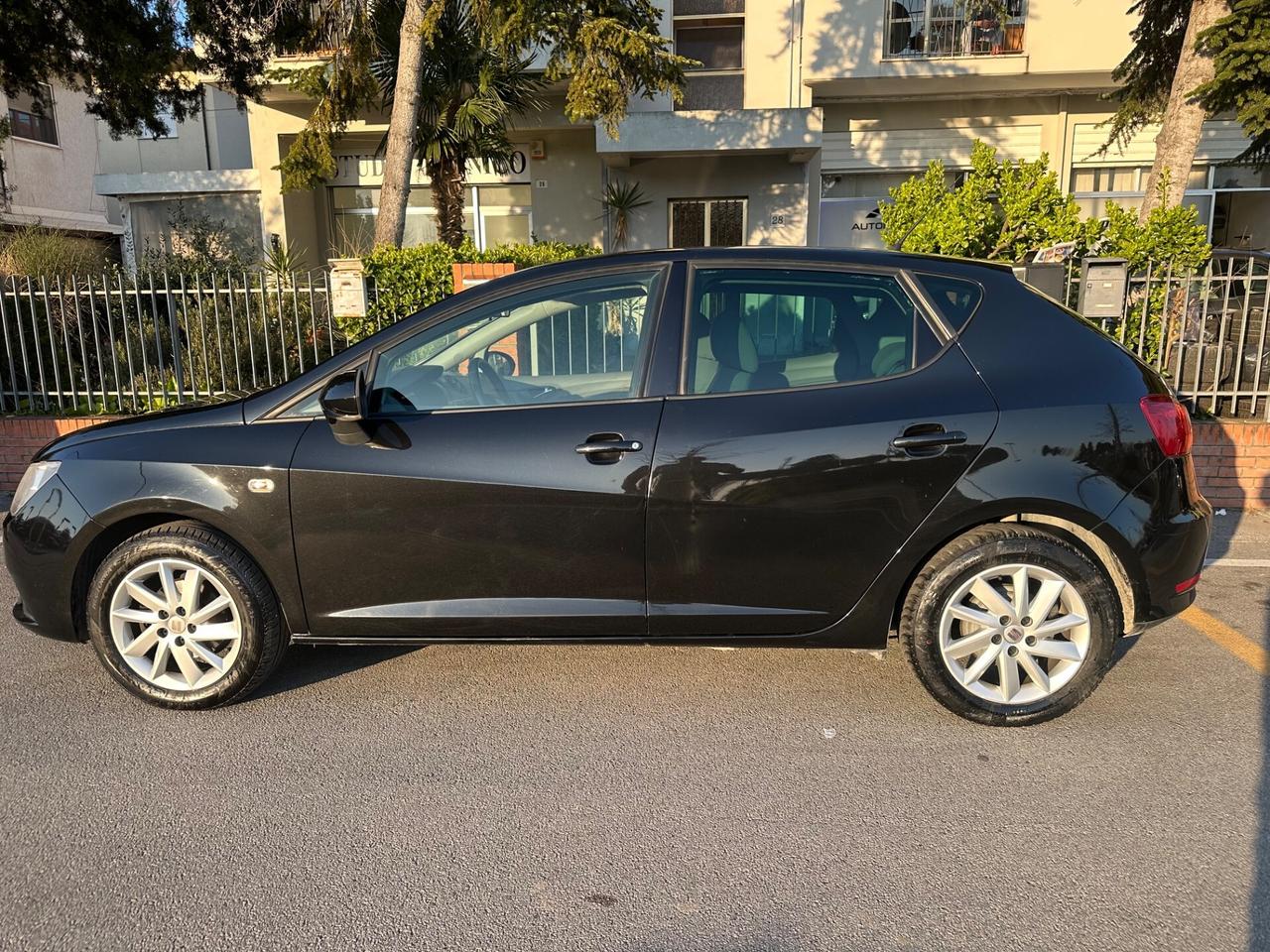 Seat Ibiza 1.2 70 CV 5.p GPL