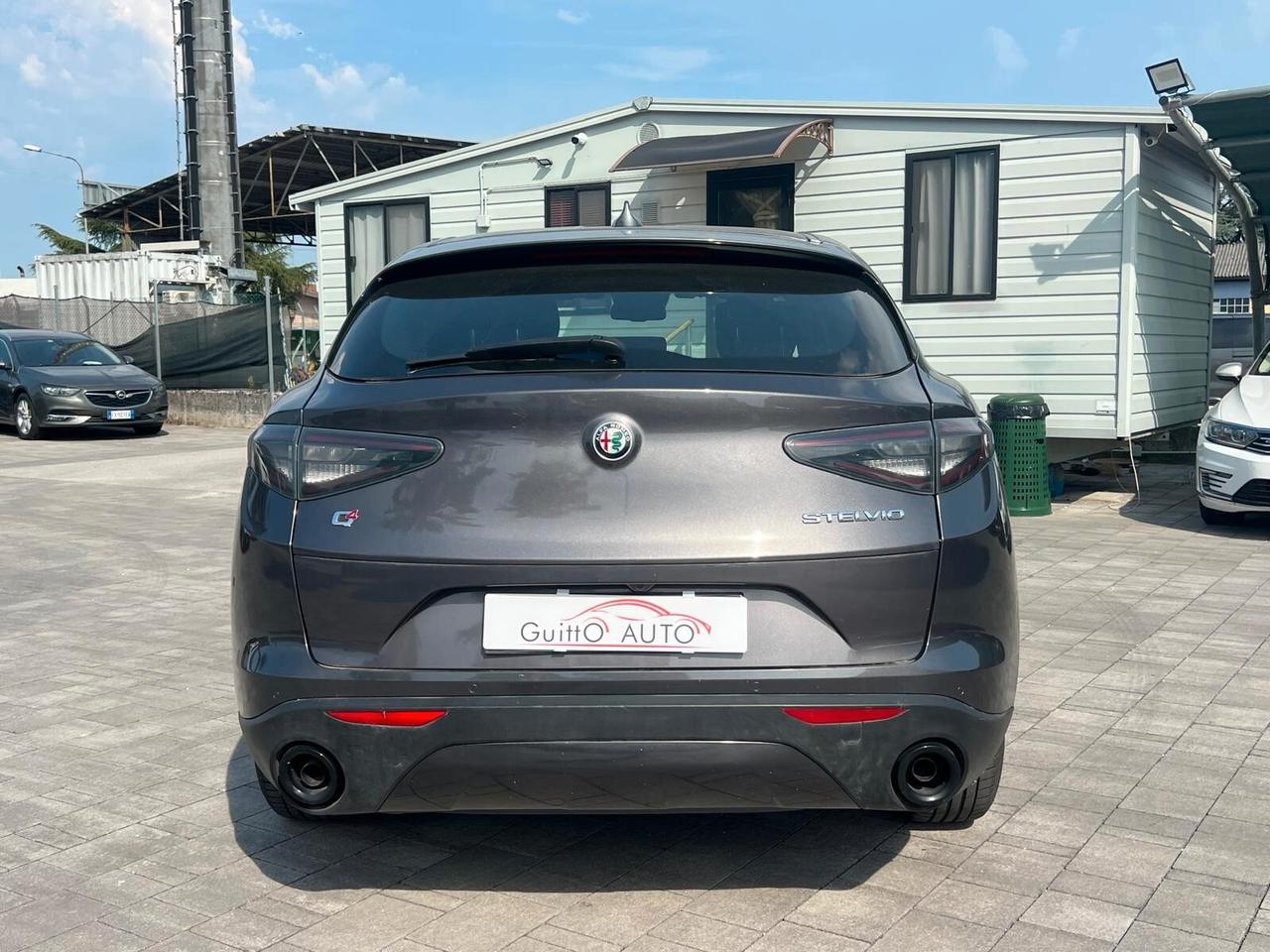 Alfa Romeo Stelvio 2.2 Turbodiesel 210 CV AT8 Q4 Super
