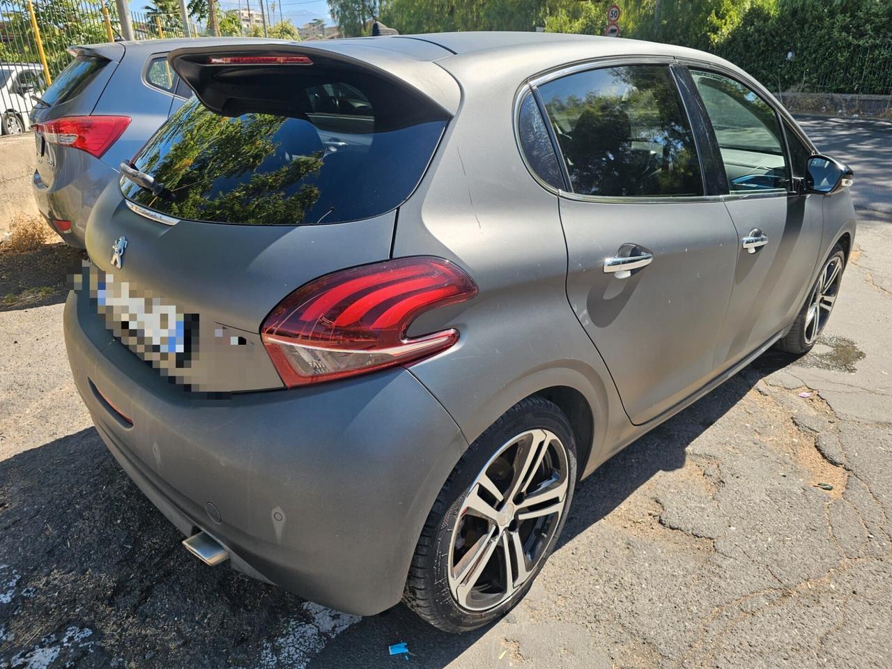 Peugeot 208 BlueHDi 120 S&S 5 porte GT Line