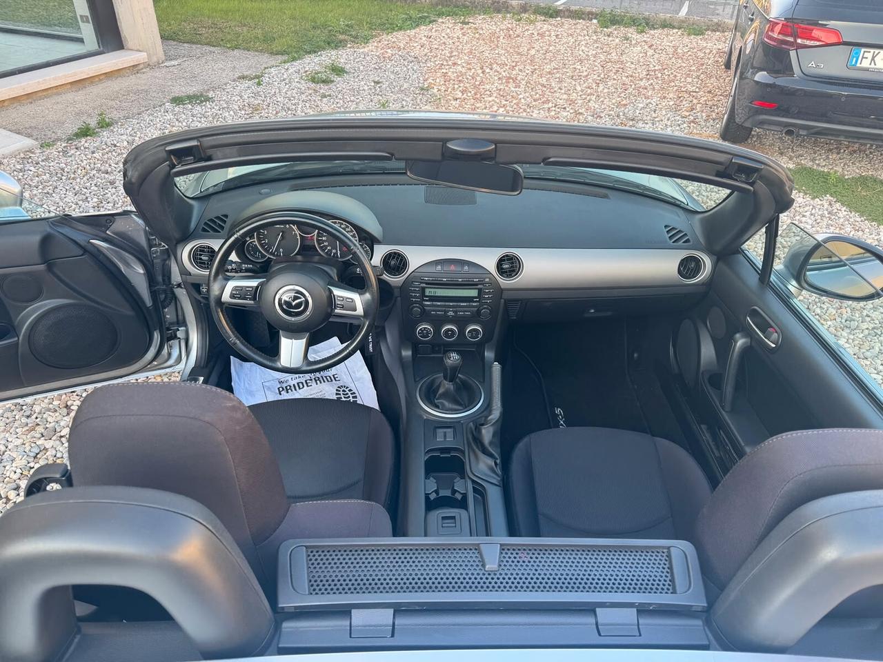 Mazda MX-5 ROADSTER 1.8 - HARD TOP