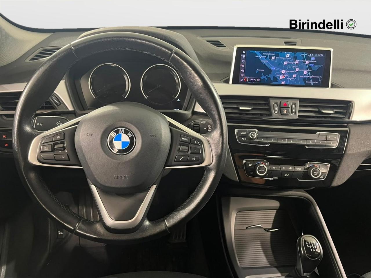 BMW X1 (F48) - X1 sDrive18d Business Advantage