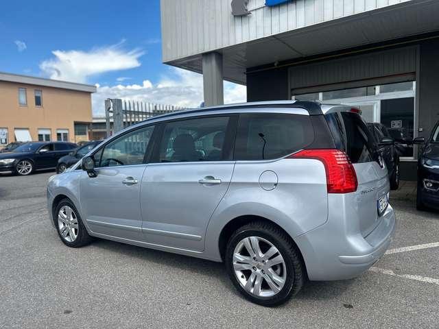 Peugeot 5008 1.6 thp 16v 7 POSTI