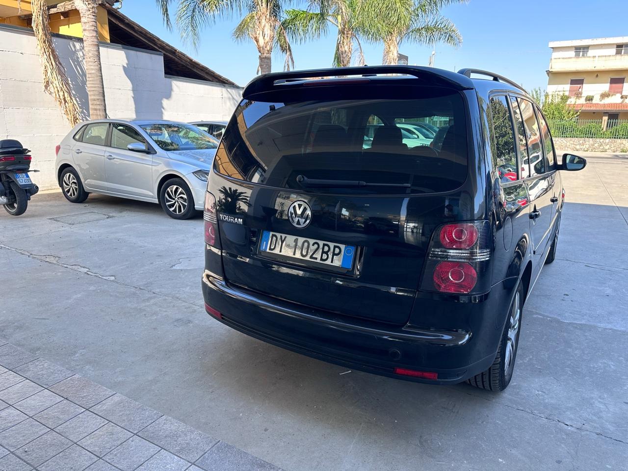 Volkswagen Touran 1.6 Conceptline Bifuel GPL