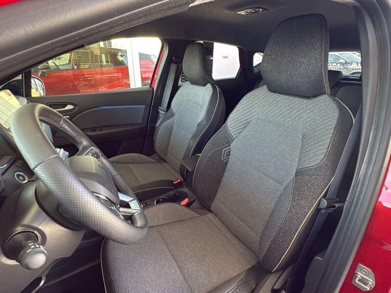 Renault Captur Captur 1.8 full hybrid E-Tech Techno 160cv auto