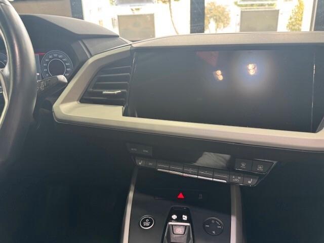 Audi Q4 35 e-tron Business Advanced - Pari al Nuovo