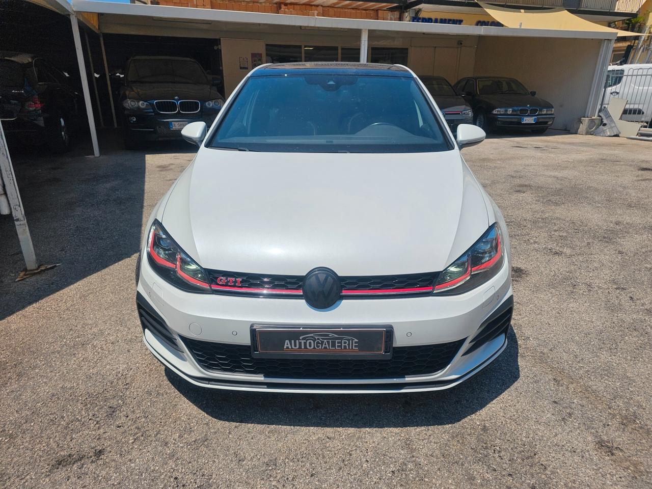 Volkswagen Golf GTI Performance 2.0 245cv/IPERSTRAFULL