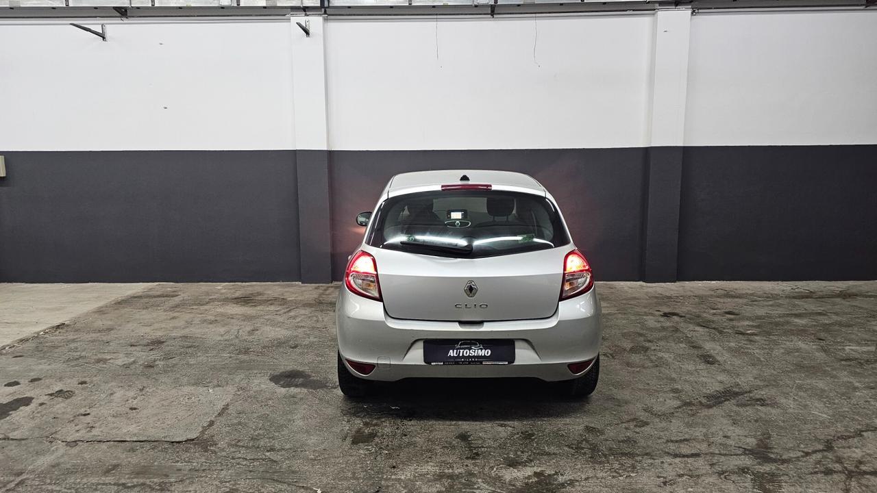 Renault Clio 1.2 16V 5 porte Dynamique