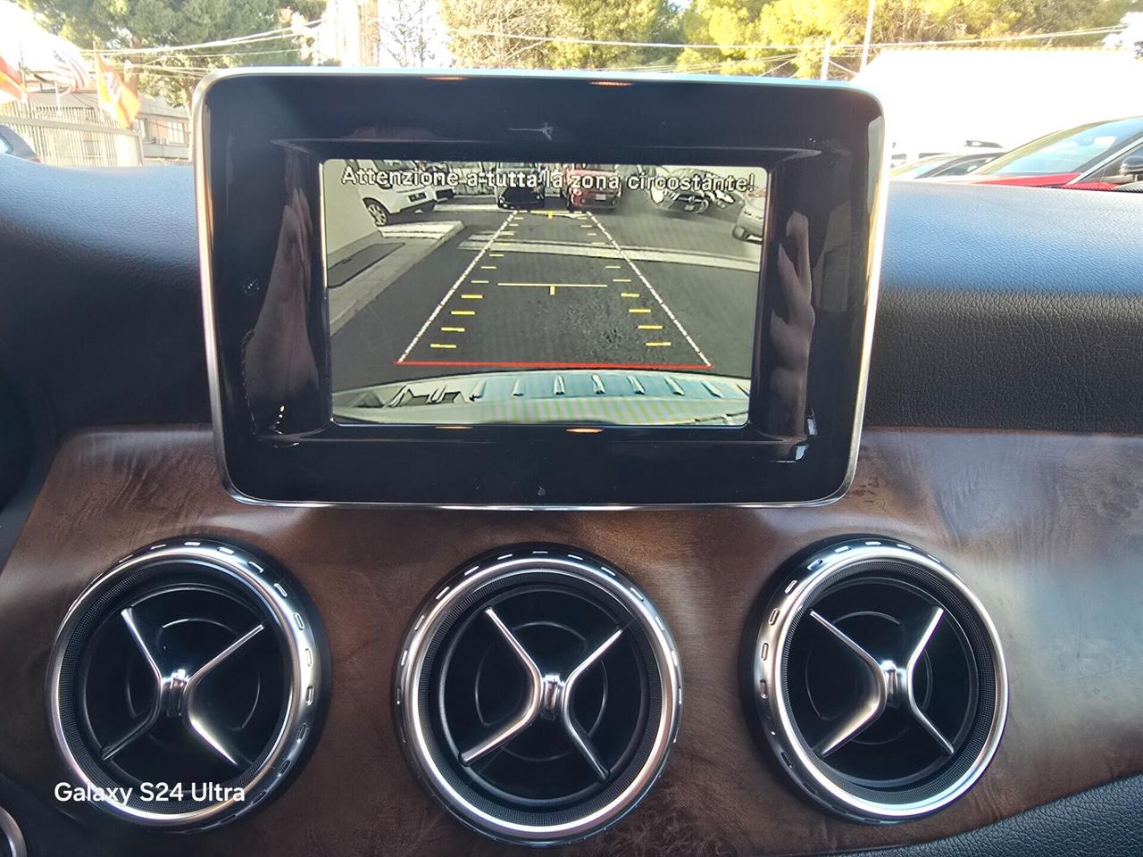 Mercedes-benz GLA 220 CDI Automatic Premium