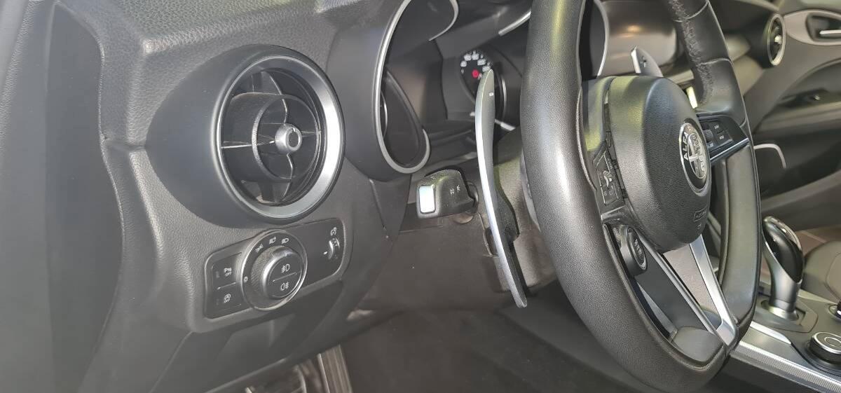 Alfa Romeo Stelvio Stelvio 2.2 t B-Tech Q4 210cv auto *motore nuovo*