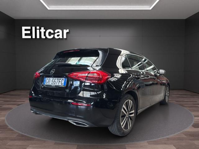 MERCEDES-BENZ A 180 Sport