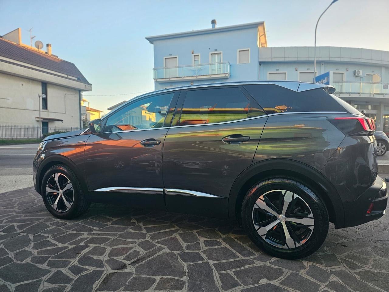Peugeot 3008 BlueHDi 130 S&S EAT8 GT Line