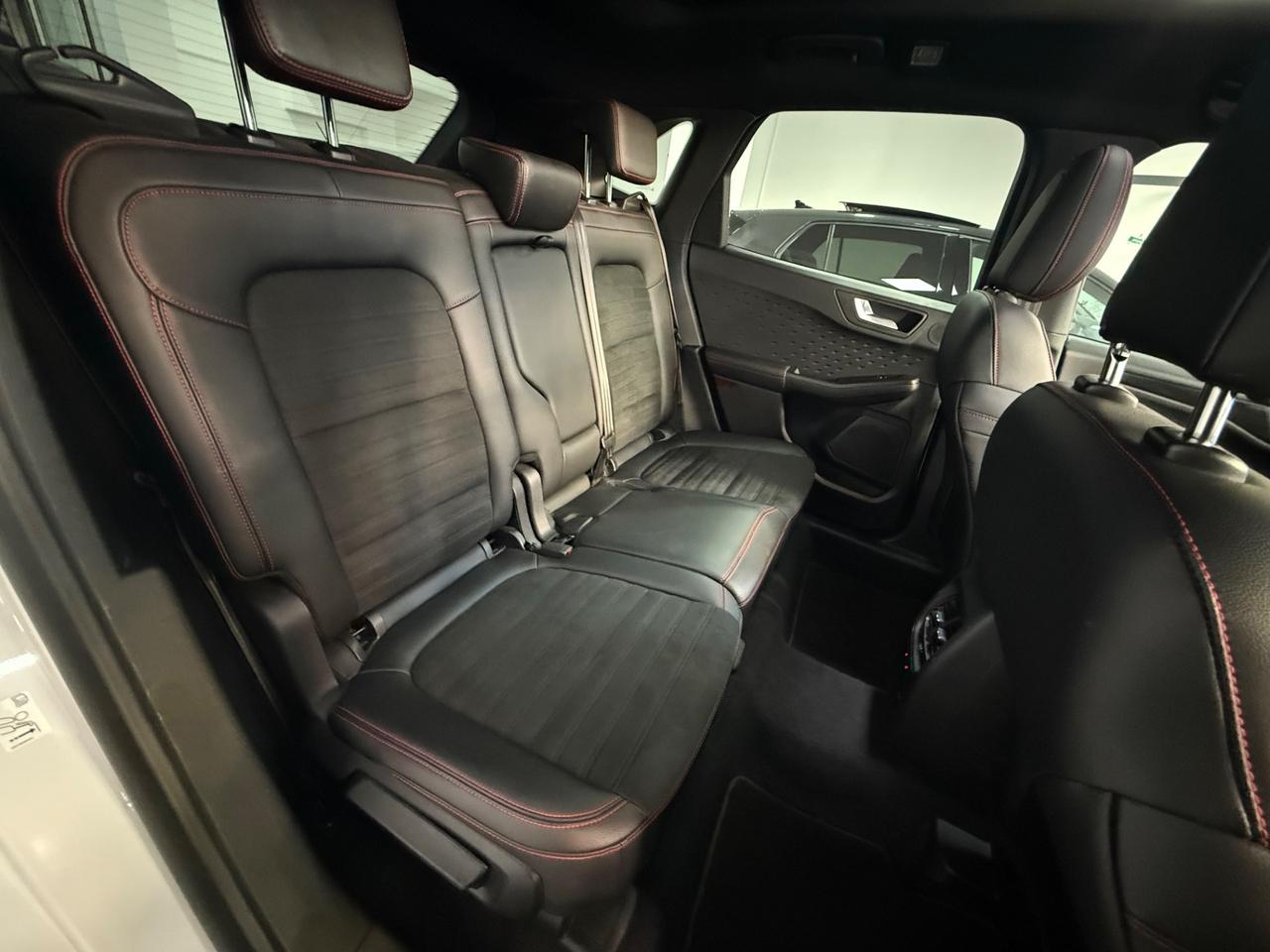 Ford Kuga 2.0 EcoBlue Hybrid 150 CV 2WD ST-Line