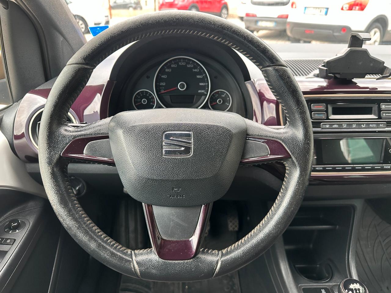 Seat Mii 1.0 68 CV 5 porte by Cosmopolitan Ecofuel