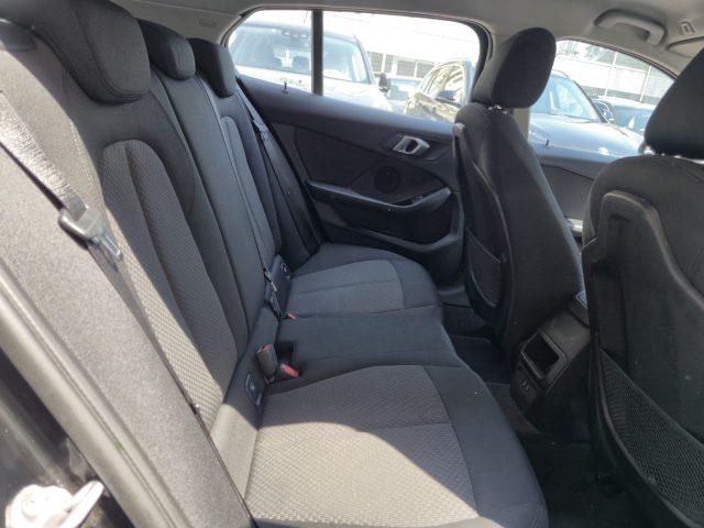 BMW 116 d 5p. Business Advantage