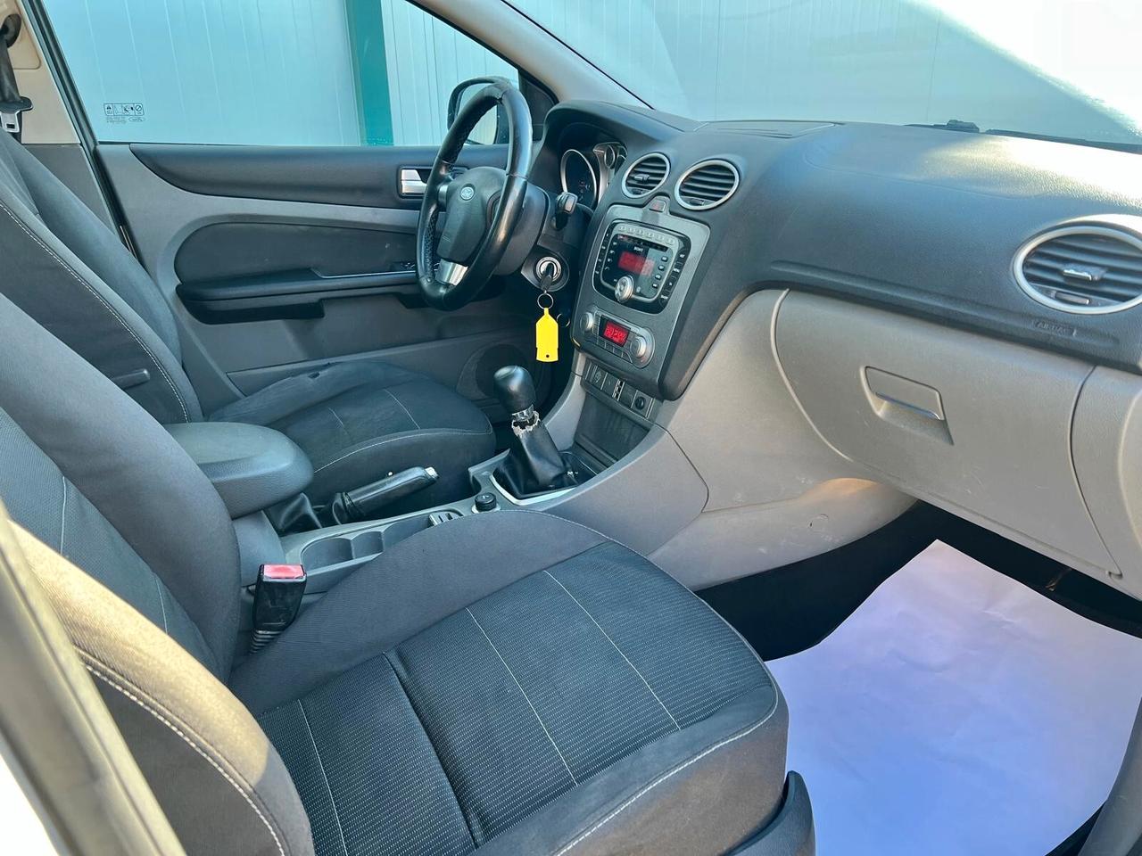 Ford Focus 1.6 tdci 110 cv titanium