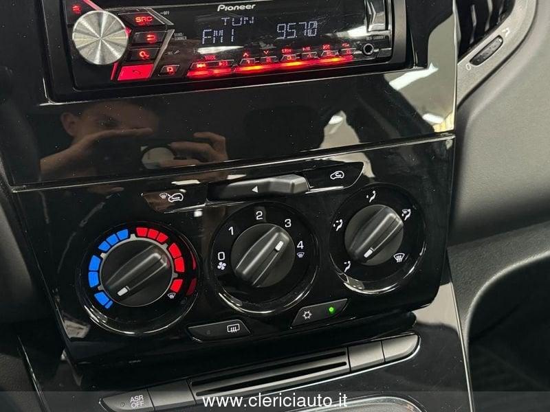 Lancia Ypsilon 1.2 69 CV 5 porte Unyca IMPIANTO GPL