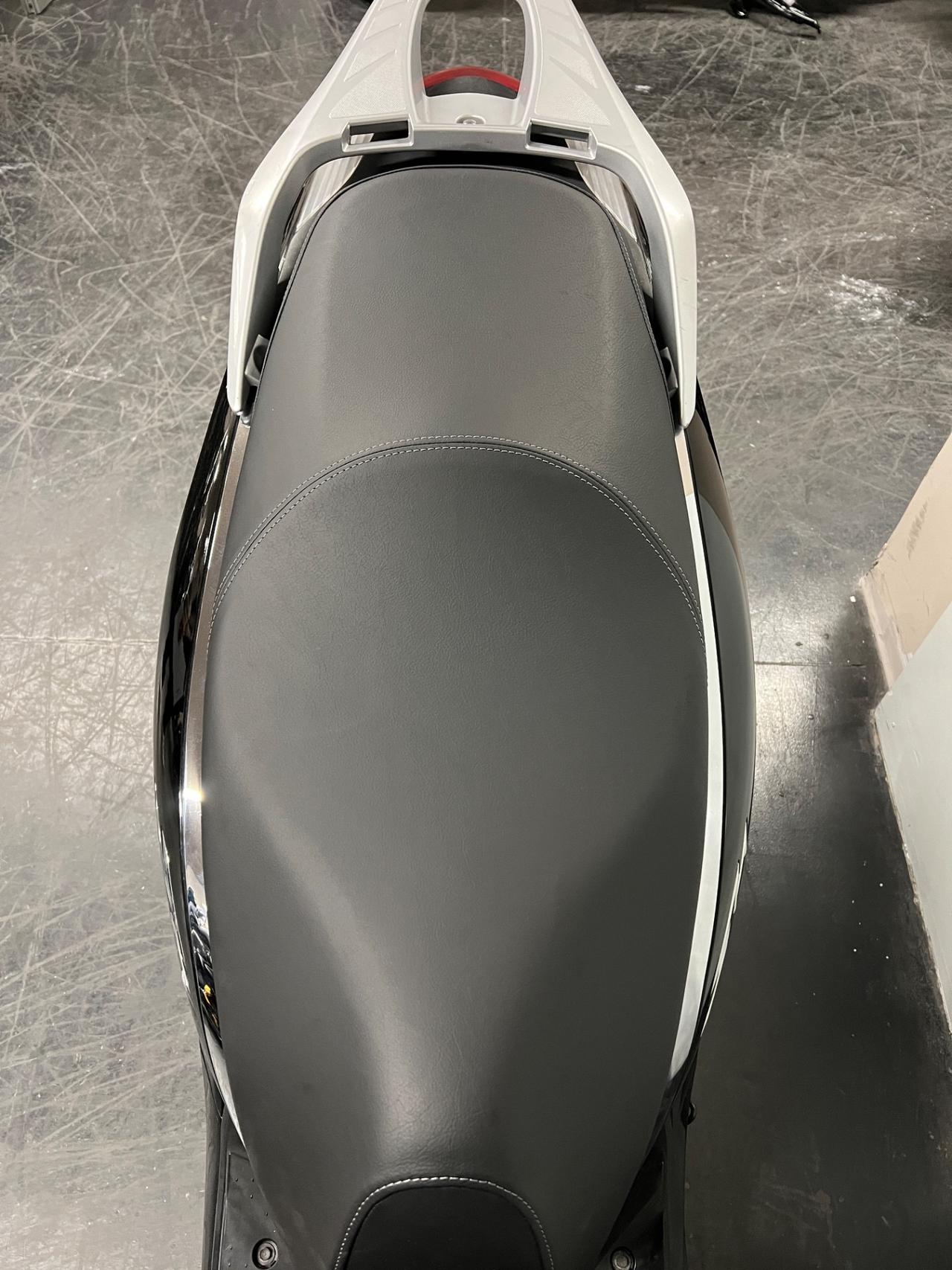 Honda SH 300