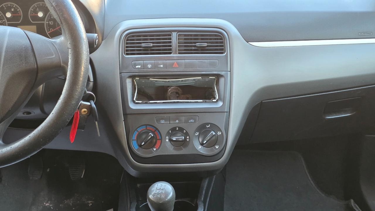 Fiat Grande Punto 1.3 MJT 75 CV 5