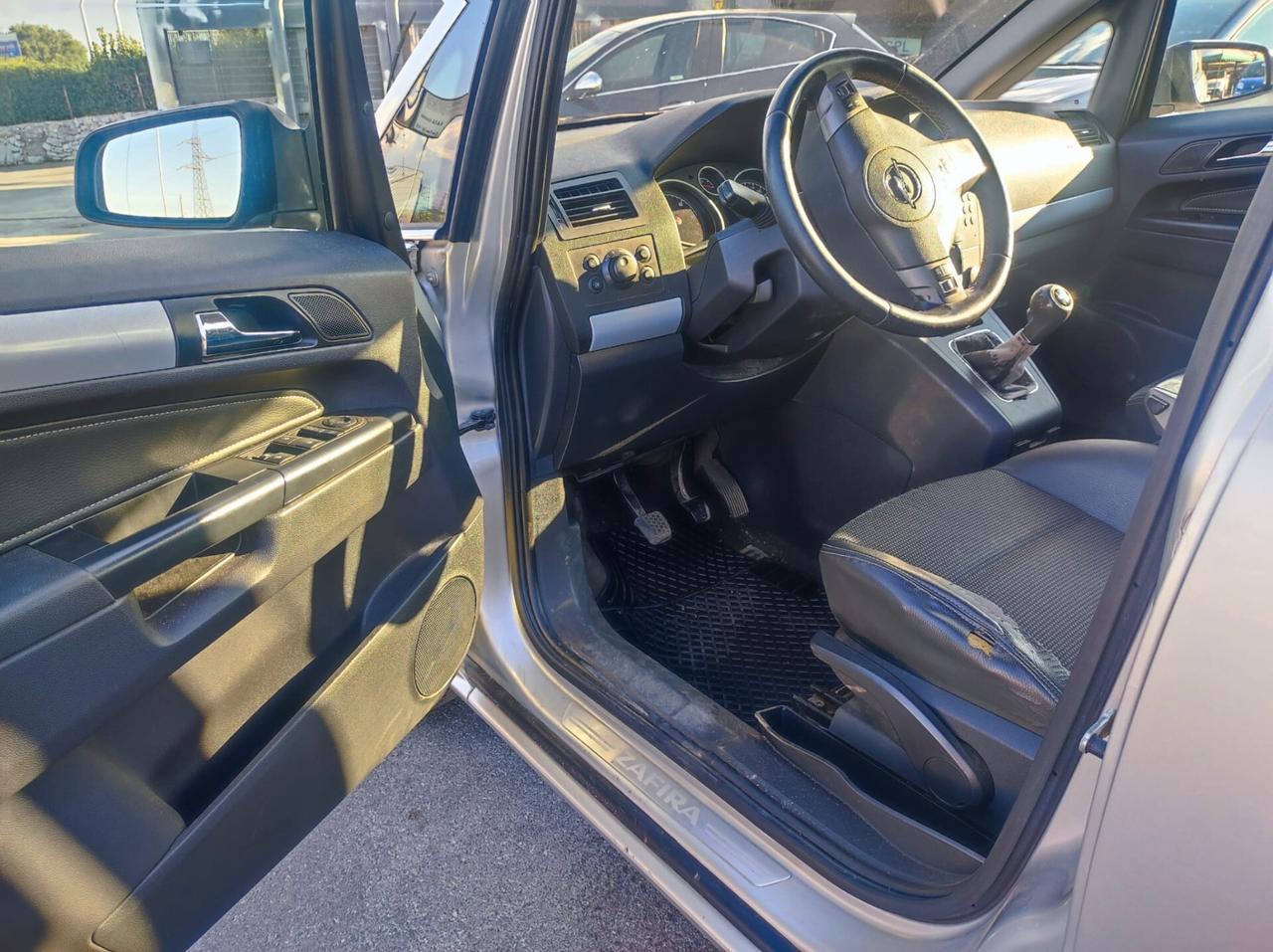 Opel Zafira 1.9 CDTI 120CV Enjoy