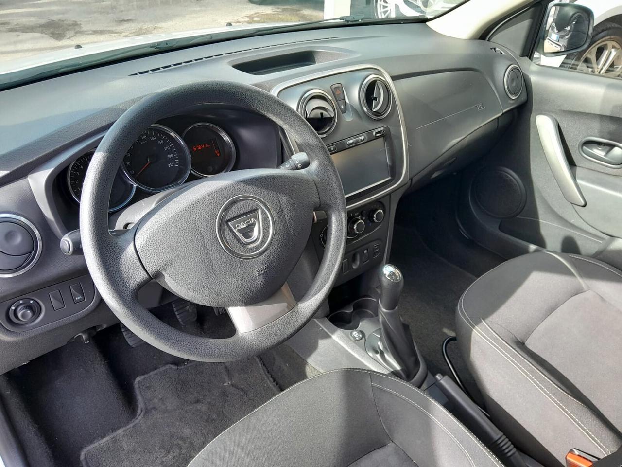 Dacia Sandero 0.9 TCe 12V T-GPL 90 Start&Stop SS Lauréate Family