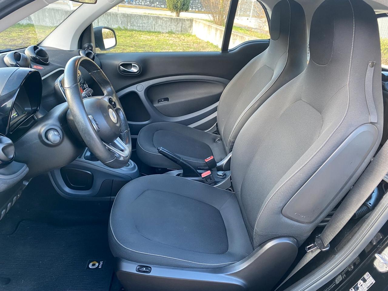 Smart ForTwo EQ Passion ... un fruscio nell'aria