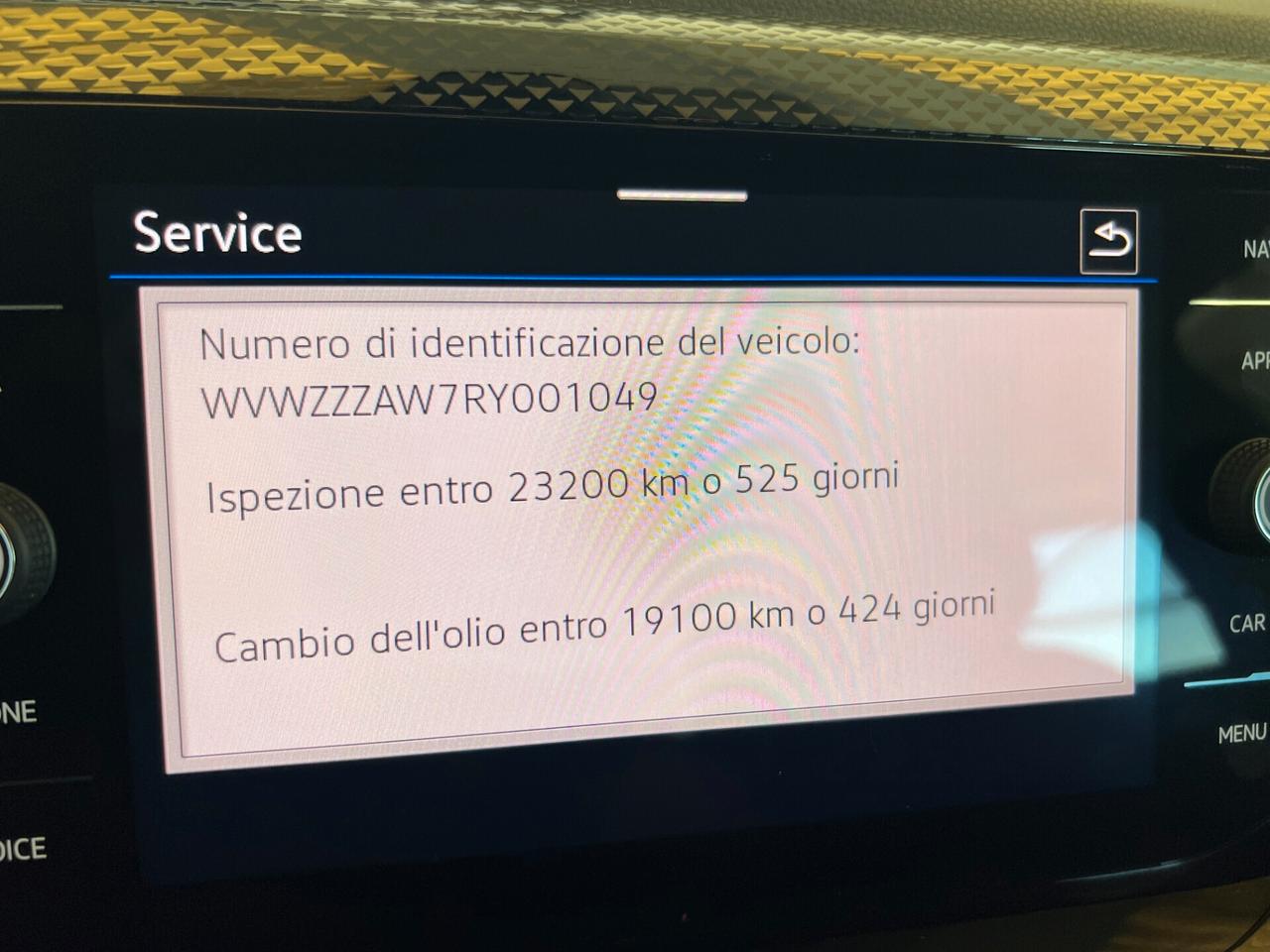 Volkswagen Polo 1.0 Life KM 23.414 ok neopatentati tagliandata vw prezzo reale senza finanziamento