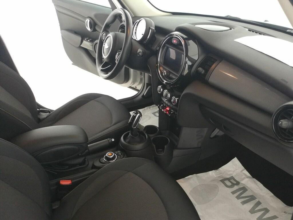 Mini Cooper 1.5 TwinPower Turbo Cooper Business XL DCT